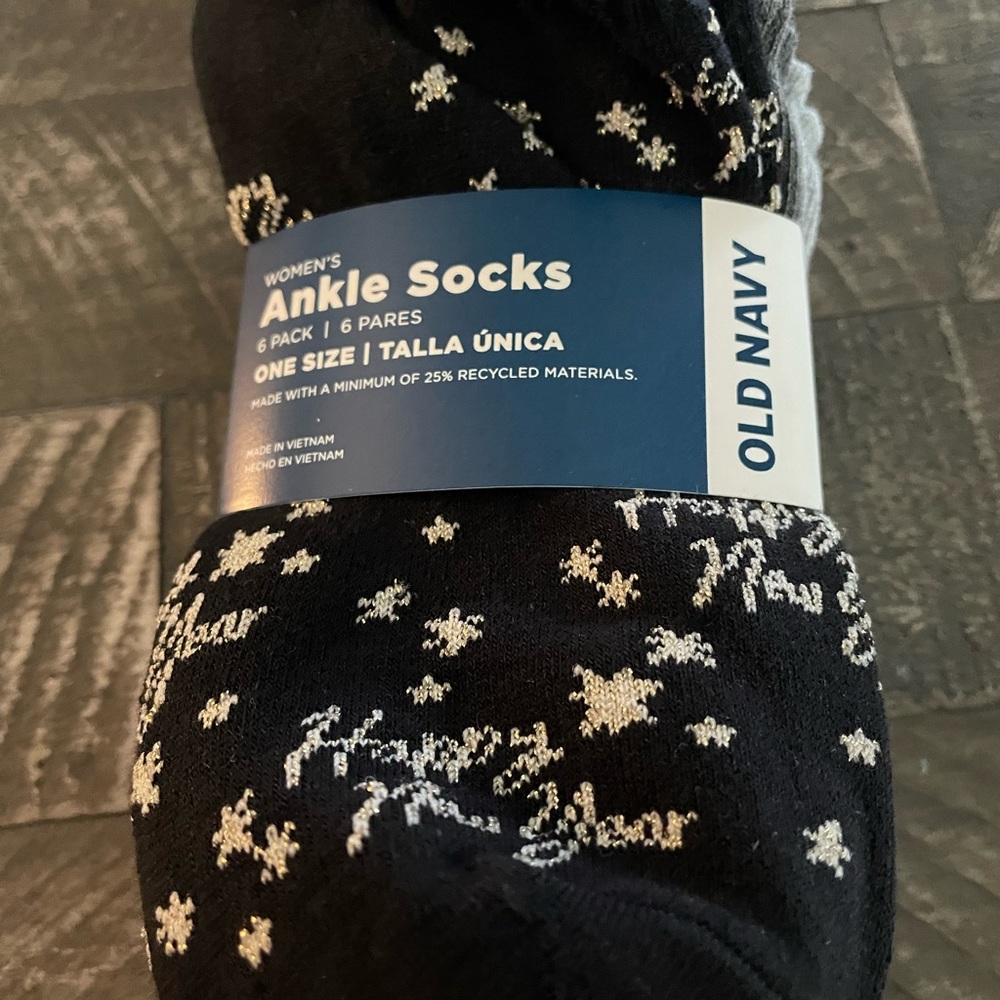Old navy socks